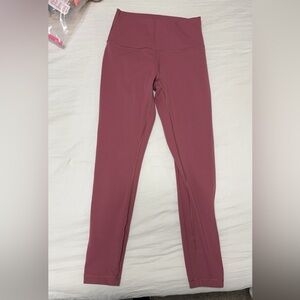 Wunder Under Lululemon leggings. Size 4